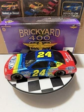 Jeff Gordon #24 DuPont Brickyard 400 BWC 1997 1/24 Nascar Diecast