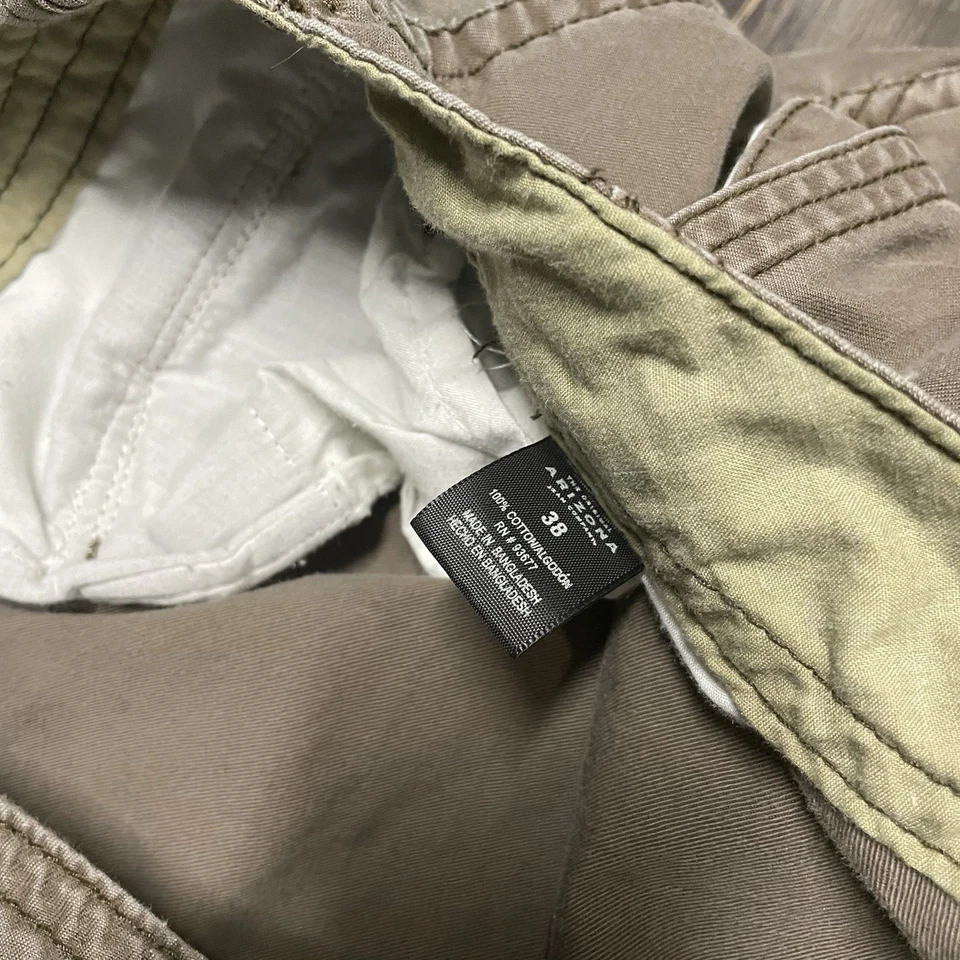 Vintage Y2K Arizona Jeans Cargo Shorts Men's Size 38 Baggy Brown Skate Grunge - Image 3 of 4