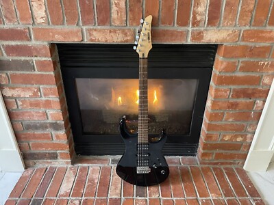 Yamaha ERG121GPII Gigmaker Guitar, Black | eBay