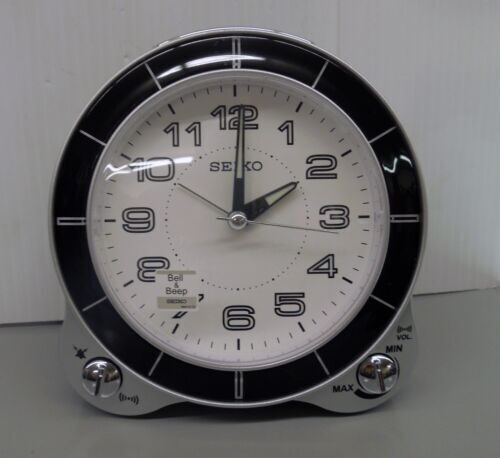 SEIKO loud alarm clock luminous quite sweep snooze night LED SEIKO loud alarm clock luminous quite sweep snooze night LED
