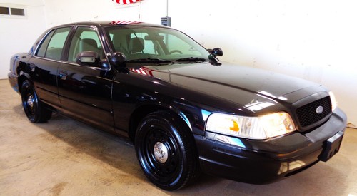 2007 Ford Crown Victoria Police Interceptor 28K Orig Miles H.O. V8 - Picture 2 of 29