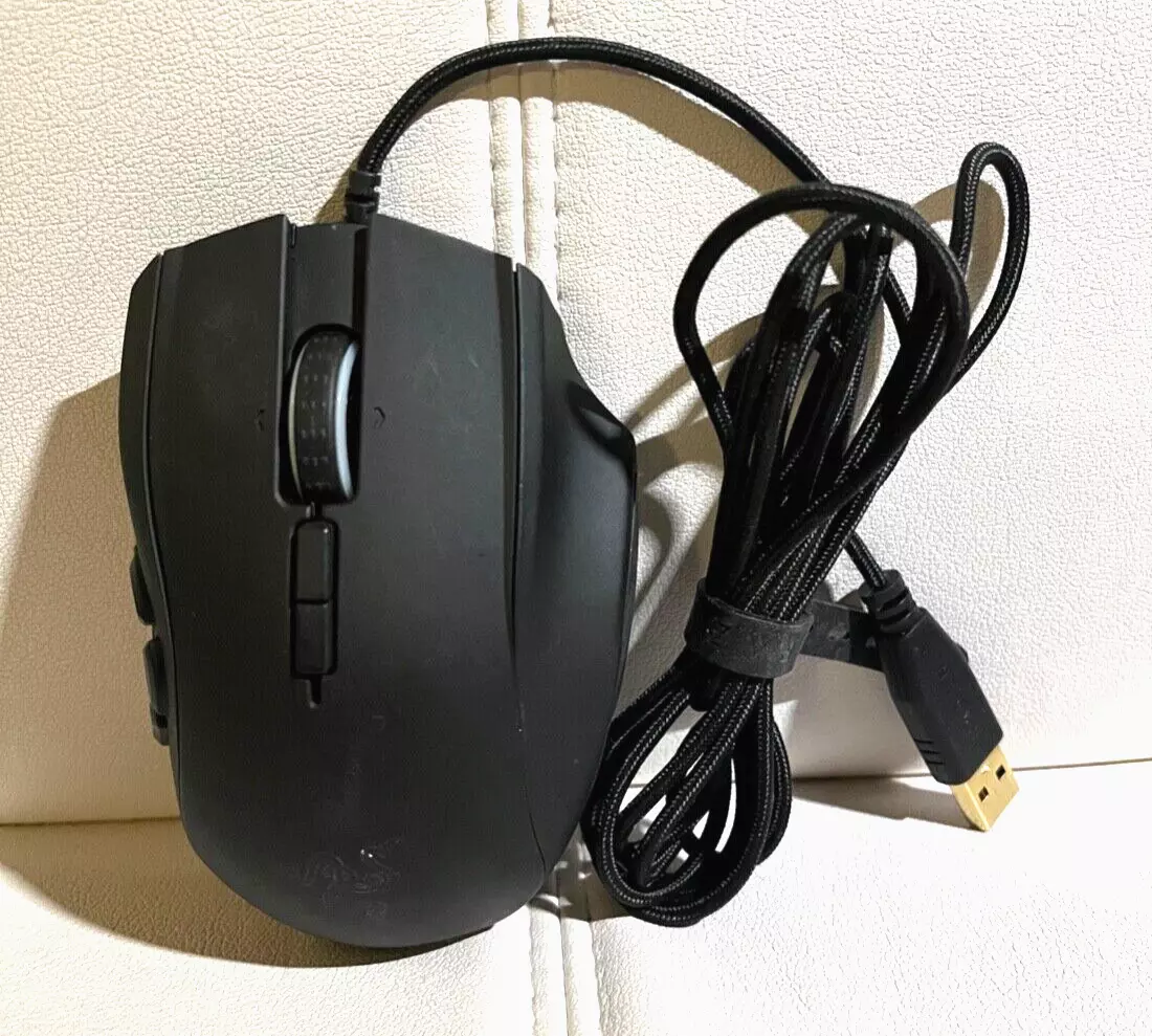 Razer Naga Hex V2 USB Wired RGB LED 9 Button Gaming Mouse RZ01-0160