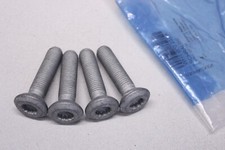 4x Original VW Beetle screws WHT000237A original packaging