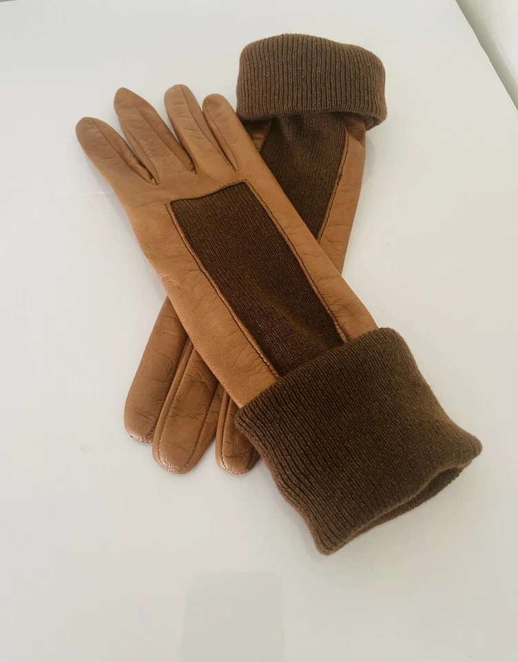 Valentino Couture  Woman's Gloves Tan Leather / Knit Cuff Size 7 Original Box - Image 2 of 4