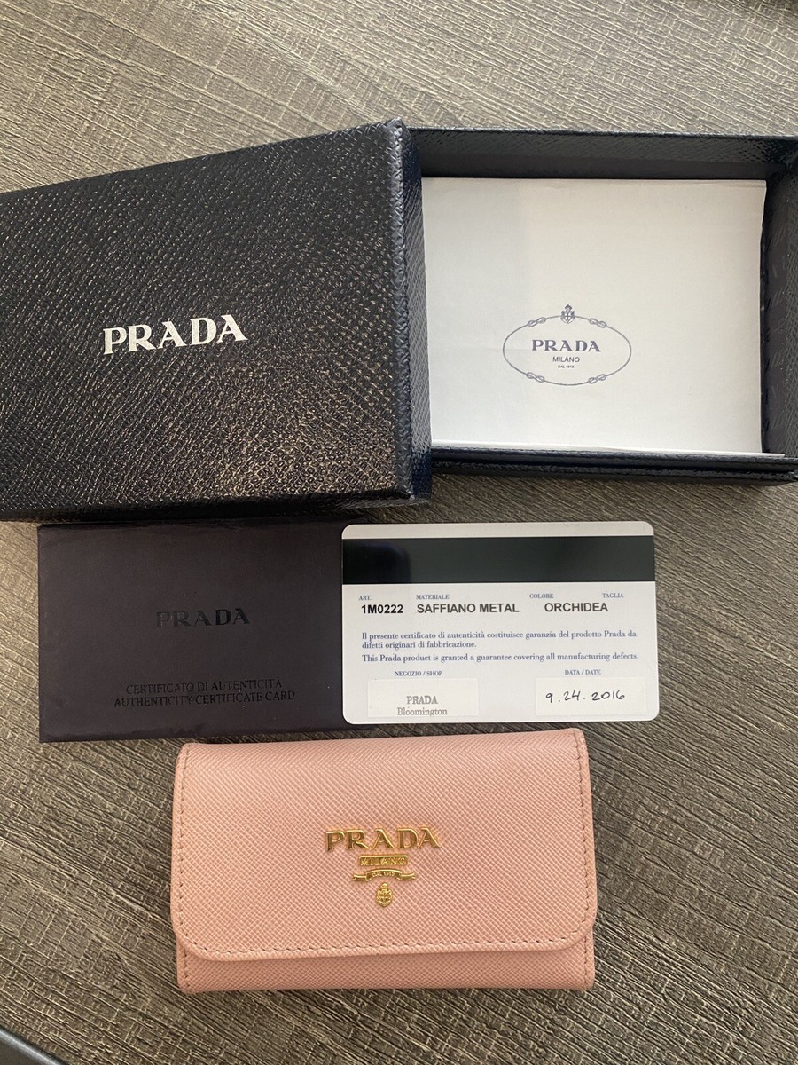 PRADA SAFFIANO キーケースPEONIA PRADA Saffiano Triangle Wristlet Wallet Peonia 1194143