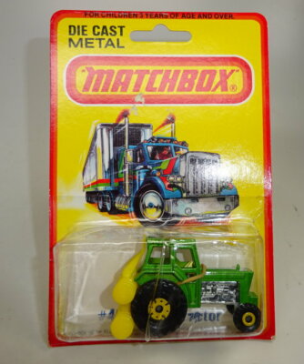 Matchbox SF Nr. 46C Tractor & Harrow grünmetallic mit Egge neuwertig im Blister