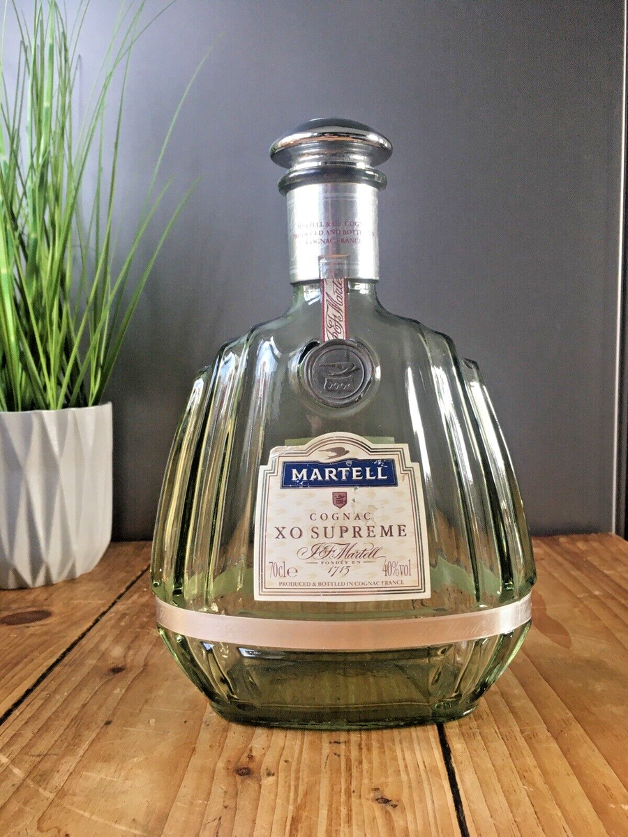 RARE VINTAGE J & F MARTELL COGNAC XO SUPREME 1715 EMPTY 70CL RARE VINTAGE J & F MARTELL COGNAC XO SUPREME 1715 EMPTY 70CL