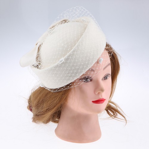 Ladies Vintage Wool Felt Pillbox Hat 