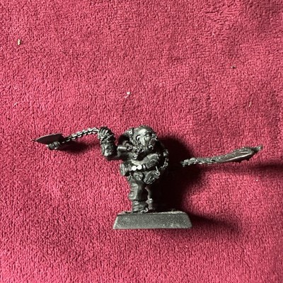Warhammer Fantasy AoS: Dwarfs-Doomseeker Primed (Metal) B5475