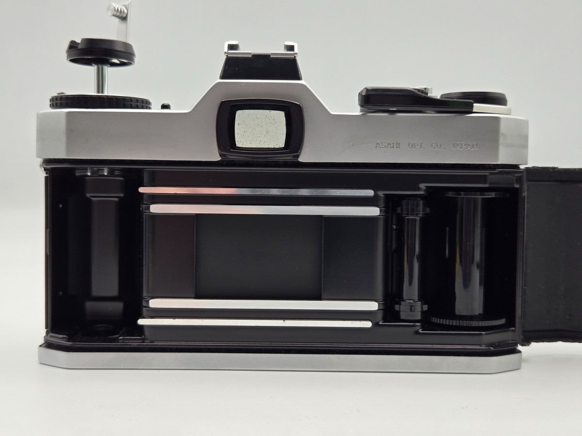 N.MINT] Pentax KX Silver Film Camera + SMC PENTAX 55mm F1.8 From