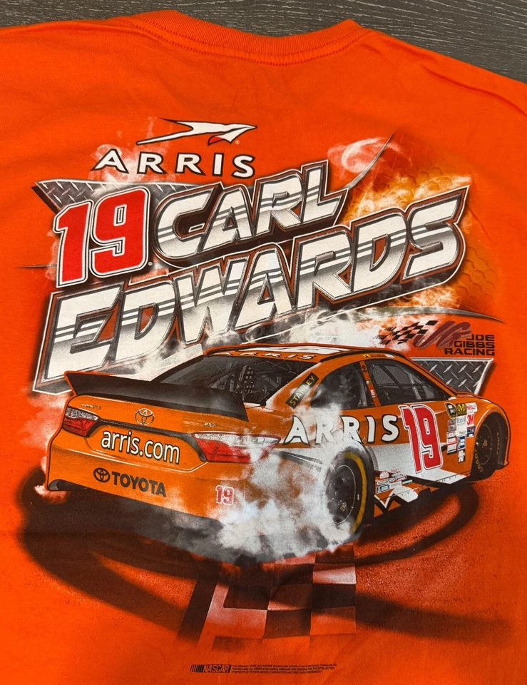 19 Carl Edwards Arris Joe Gibbs Racing 2XL Nascar Camiseta Gráfica Manga Corta Foto 2 de 4