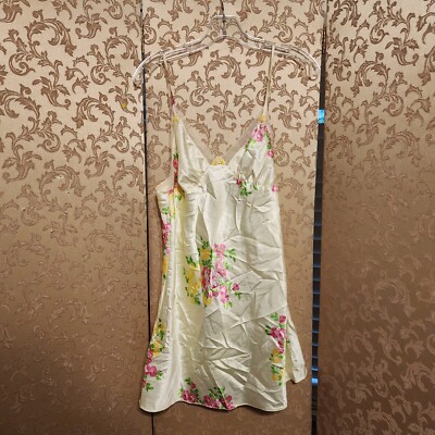 24 HR FLASH SALE! Betsey Johnson NWT Yellow Pink Floral Nightgown Size L
