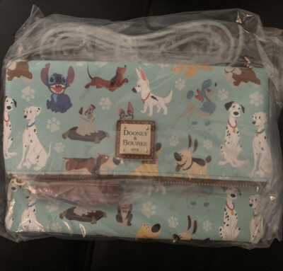 NWT 2017 DISNEY DOONEY & BOURKE DOGS Crossbody Foldover Purse Stitch Bolt