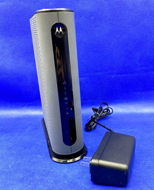 Motorola MG7550 16x4 Cable Modem Plus AC1900 Dual-Band WiFi Gigabit Router Gray!