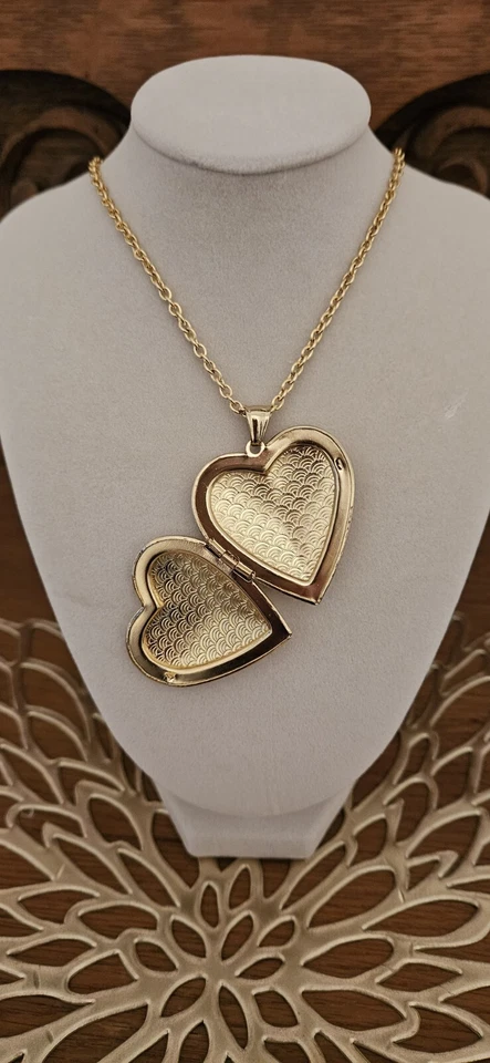 Heart Locket Necklace Gold Plated Over 316L - Image 3 of 4
