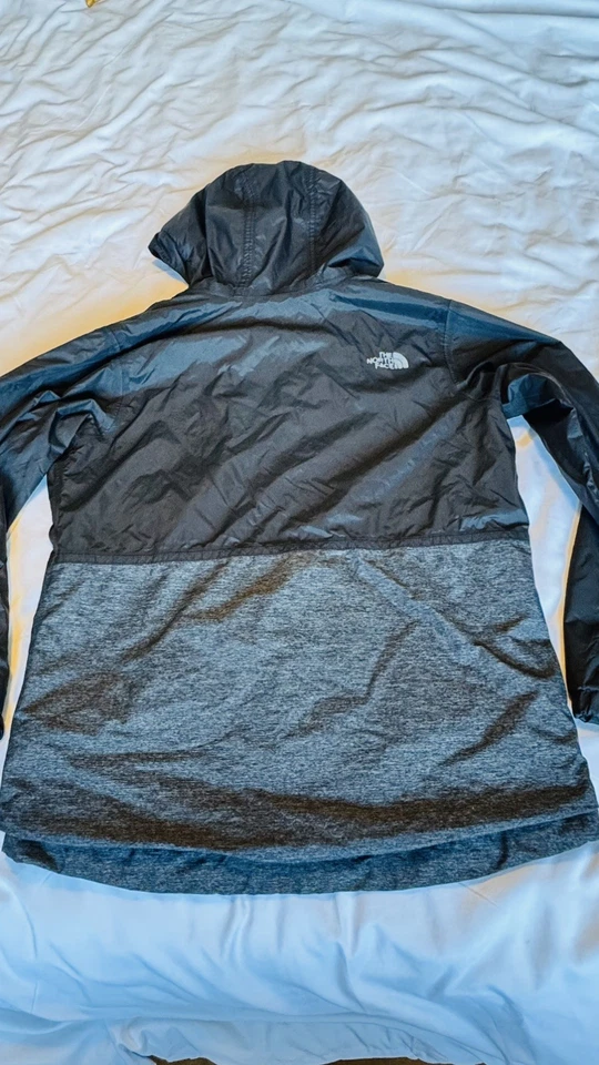 The North Face boys warm storm jacket, size L/G  (14-16 yrs) - Image 2 of 4