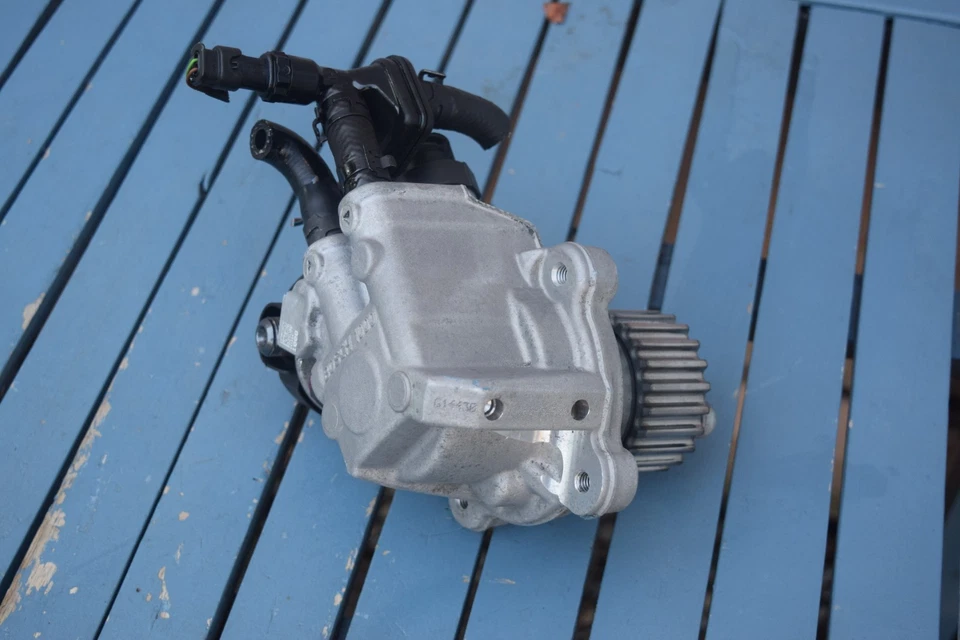 Bosch 2009 2010 Volkswagen Passat Jetta 2.0L TDI Diesel Fuel Injection Pump - Изображение 4 из 4