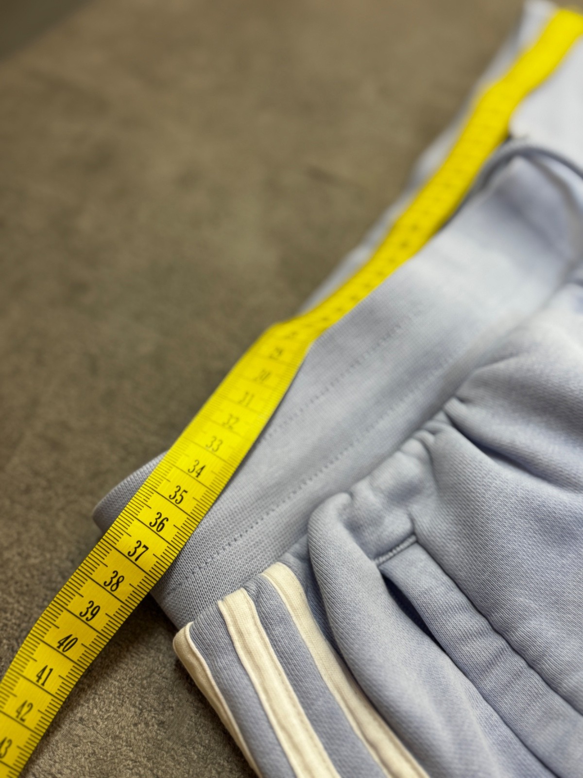 Adidas Originals Sweatpants M Light Blue Sweatpants Trefoil 3-Stripes Joggers Y2K image 5