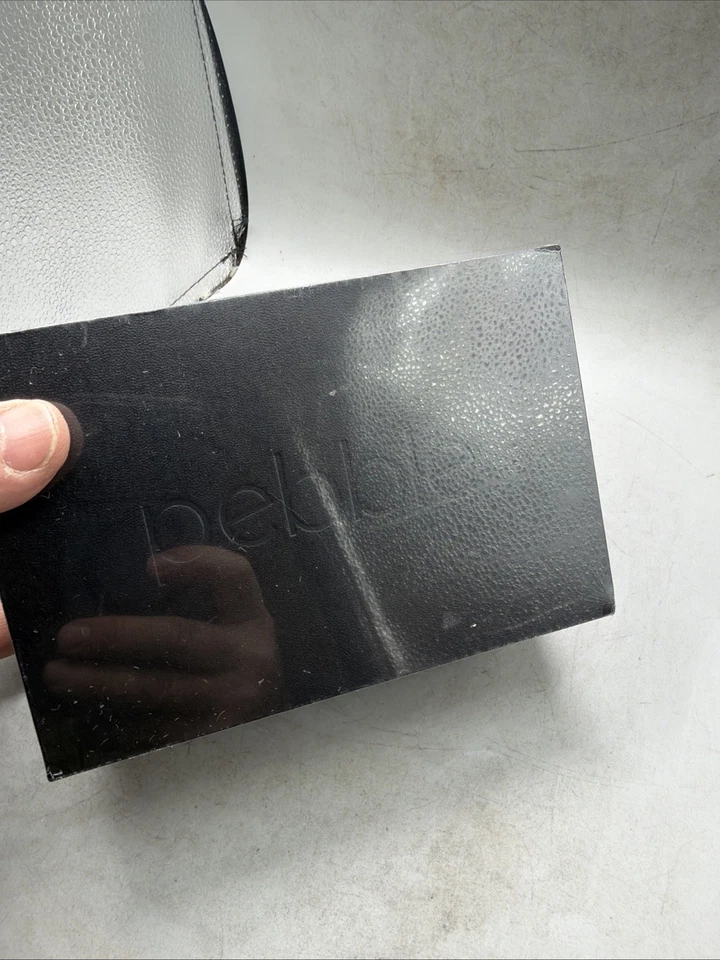 2014 Pebble STEEL 401SL (Black & SIlver) Bluetooth SmartWatch Stainless Band NOS - Image 2 of 4