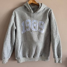 Taylor Swift The Eras Tour 1989 Gray Hoodie Sweatshirt Medium Concert Merch