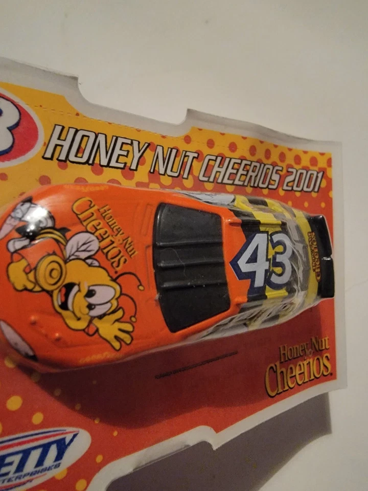 COCHE DE CARRERAS NASCAR HONEY NUT CHEERIOS #43 JOHN ANDRETTI PETTY MOTORSPORTS 1/64 Foto 3 de 4
