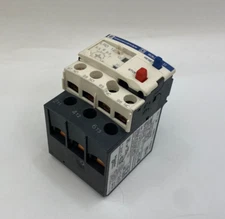 Telemecanique LRD12 Electronic Overload Relay 5.5-8A 600V 3 Pole 3-Pins Class 10