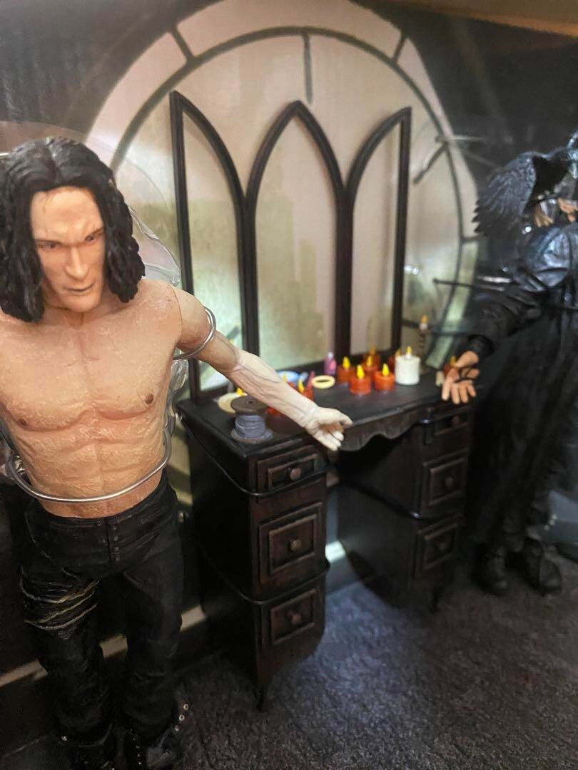 The Reflections Crow NECA Eric Draven Action Figure REEL TOYS 0