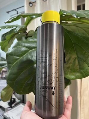 Gourde Isotherme Starbucks New York City - Acier Inoxydable 20 Oz (59 Cl) - Noire