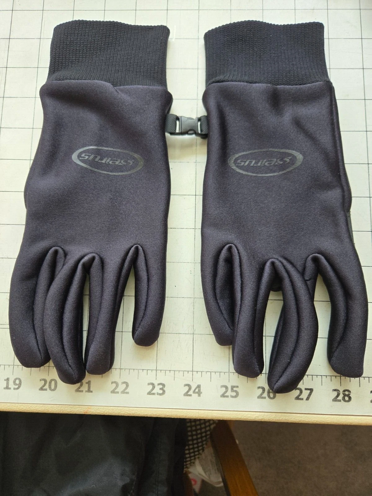 Seirus INNOVATION Gloves Breathable Men XL Technology Compatible Run Bike