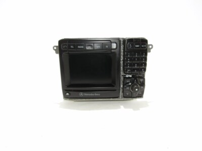 MERCEDES BENZ S W220 AM FM Radio CD Player AUTORADIO A2208207126 