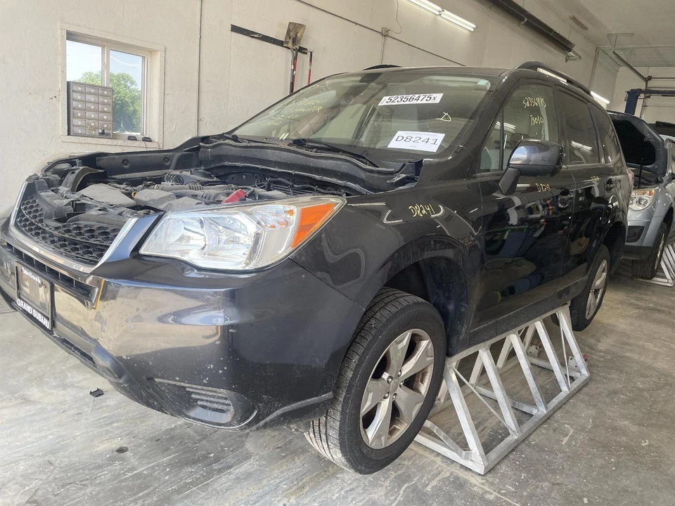 Espejo retrovisor derecho usado se adapta a: Subaru Forester Power 2015 sin intermitente térmico b Foto 3 de 4