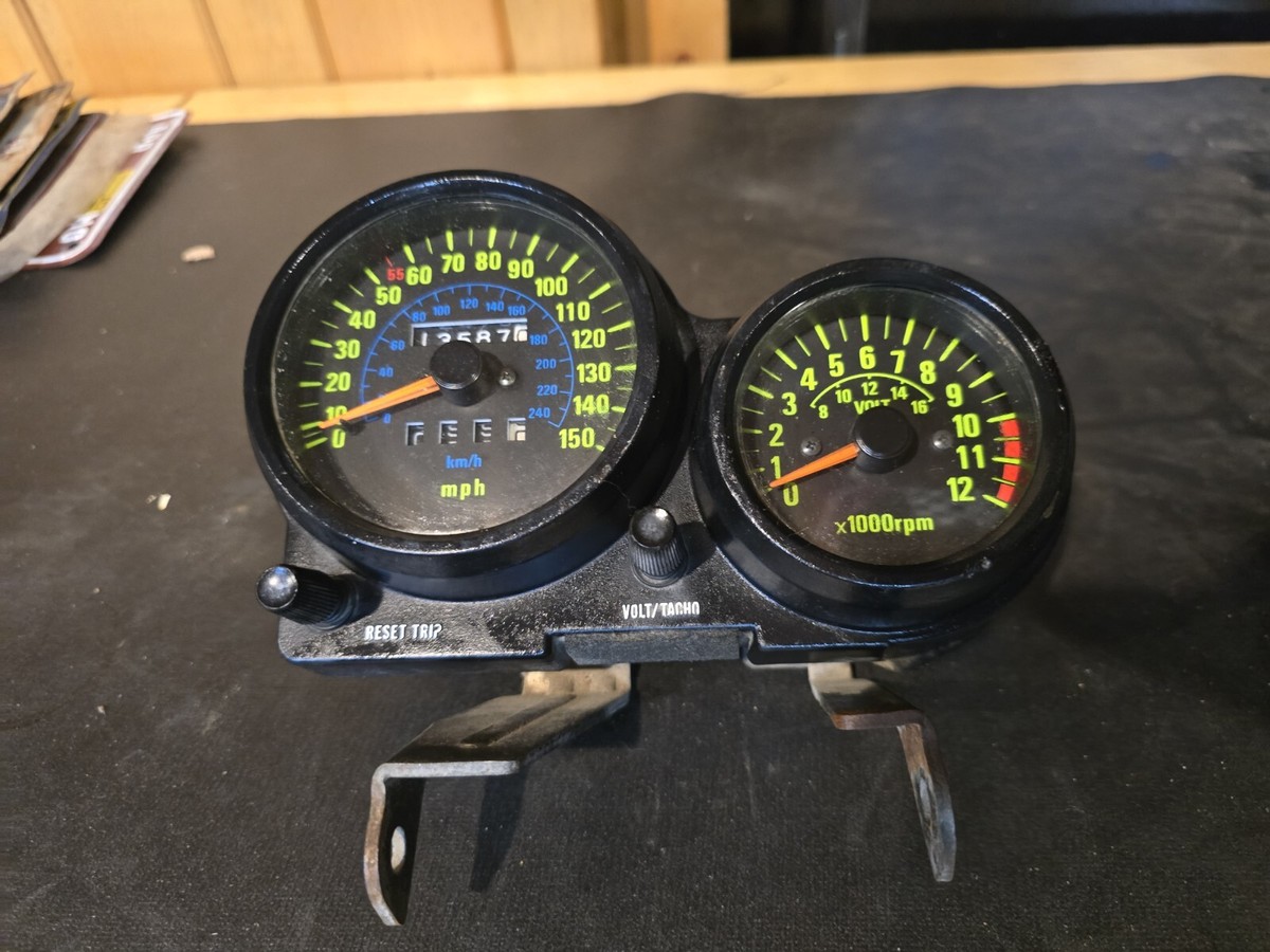 1984 Kawasaki GPZ550 GPZ ZX 550 Gauges Speedometer tach instrument