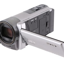 Sony DCR-SX60 Standard Definition Camcorder Silver 16GB Internal Memory
