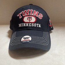 MINNESOTA TWINS FAN FAVORITE ADULT BLUE BASEBALL CAP ~RARE DESIGN~ FIND ANOTHER