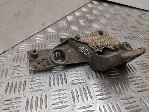 VW PASSAT B5 3B3 Getriebehalter 1.90 Diesel 96kw 2002 30535363