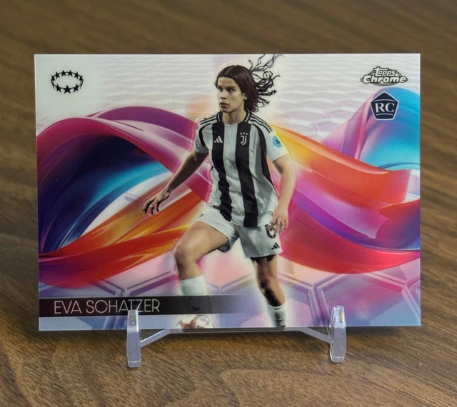 Eva Schatzer 2024-25 Topps Chrome UWCL Helix #H-8 Case Hit SSP Rookie RC