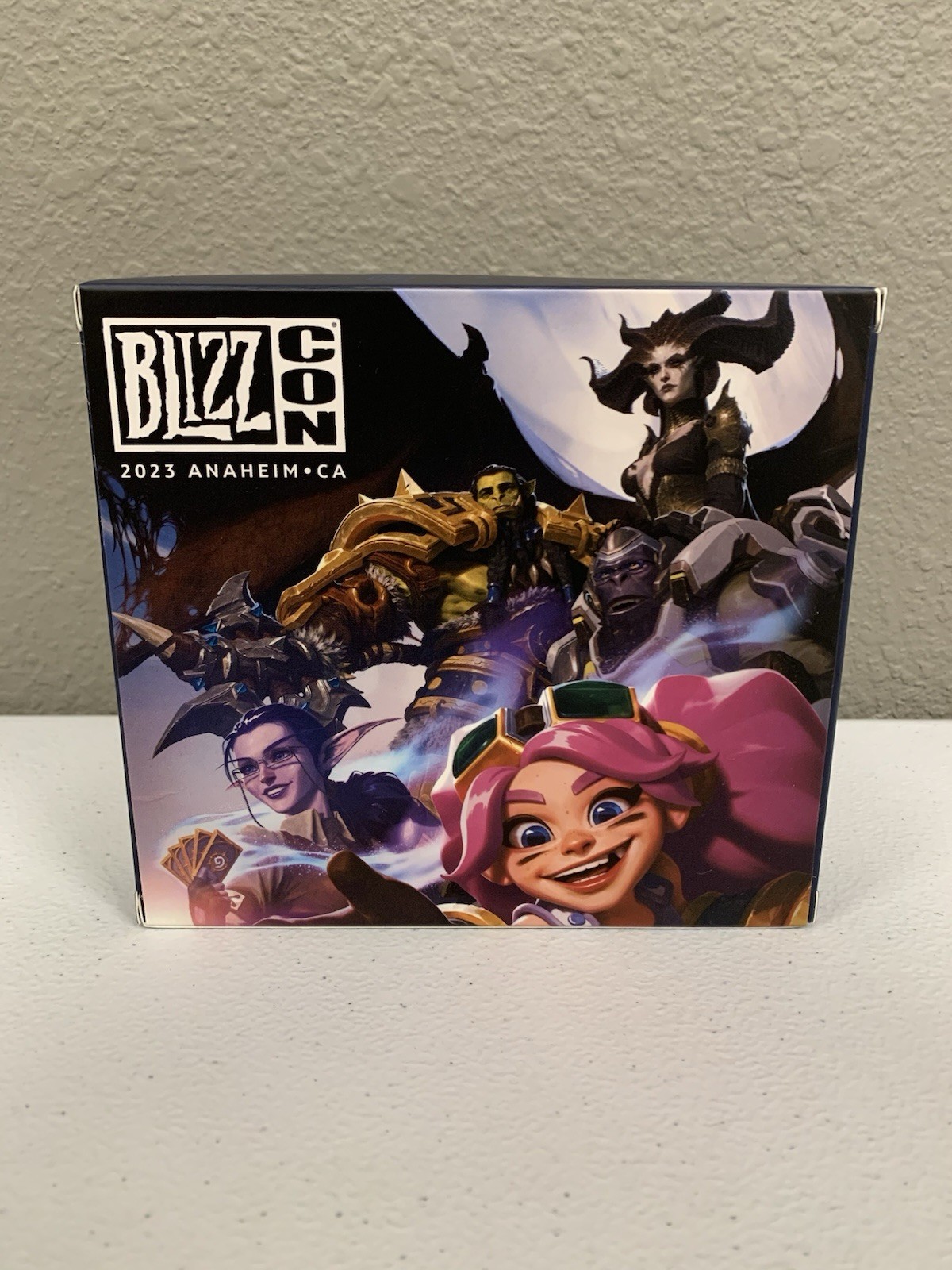 2023 Blizzard Entertainment Employee Exclusive Holiday Gift Power Bank - RARE