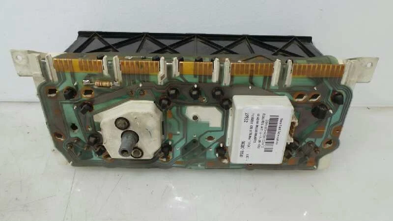 9600018580 CUADRO DE INSTRUMENTOS / 9600018580 / 9600018580 / 22662 PEUGEOT 405 B Foto 2 de 2