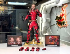 Preços baixos em Hot Toys TV, filmes e videogames Action Figure
