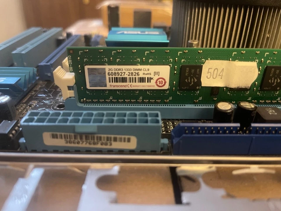 SCHEDA MADRE ASUS P5G41T-M LE LGA775 DDR3 - Immagine 2 di 4