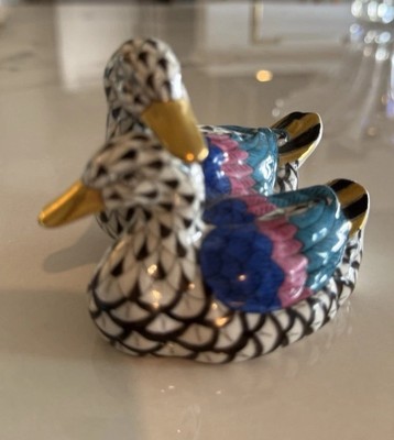 Herend Double Ducks Fishnet Hand Painted Gold Accent