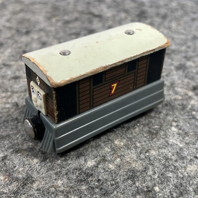 TOBY the Tram Engine THOMAS & FRIENDS Wooden Railway 2001