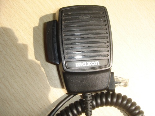 Mikrofon pięści Maxon MA-2472 do telefonów komórkowych PM150 i PM160 - Zdjęcie 2 z 3