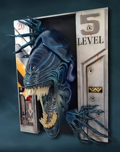 HCG Aliens Queen 1/1 Wall Sculpture Statue Life Size Figure Limited 2019 Unused - Picture 8 of 13