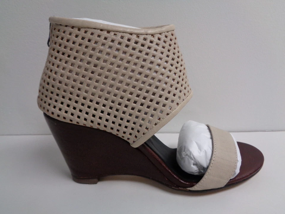 TODO NEGRO Talla 7.5 Eur 38 HALF WILD Sandalias de Cuña de Cuero Marfil Nuevos Zapatos para Mujer Foto 2 de 4