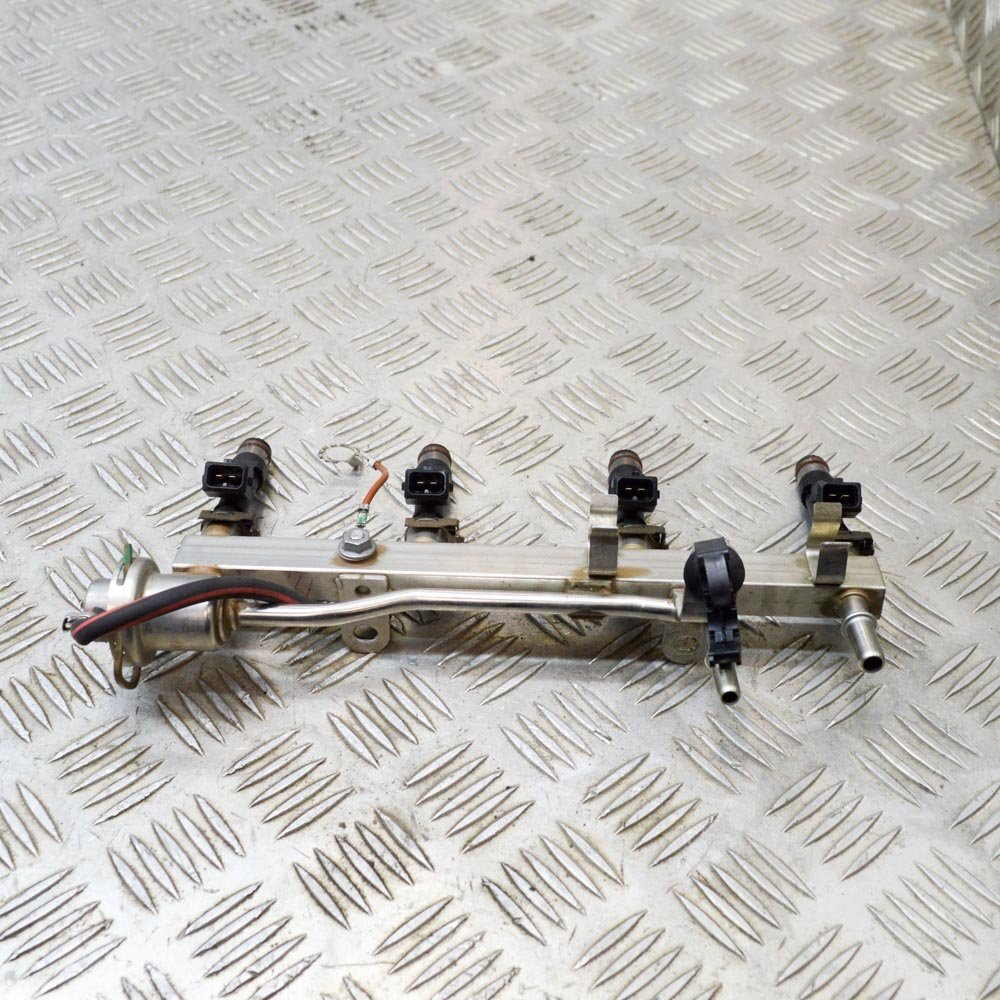 MrK OPEL VAUXHALL MOKKA X J13 Fuel Rail W/ Injectors 25197570 1.4