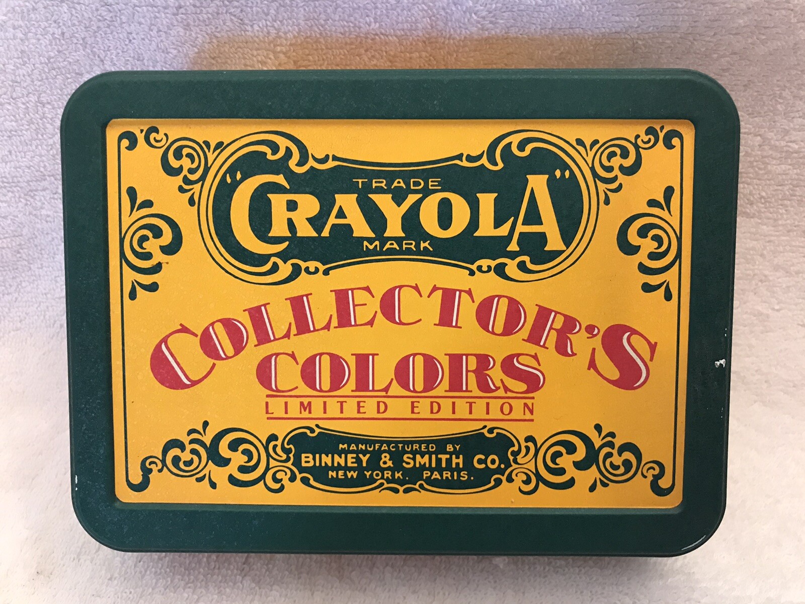 Crayola Collectors Colors Limited Edition Tin 1991 Vintage Crayons eBay