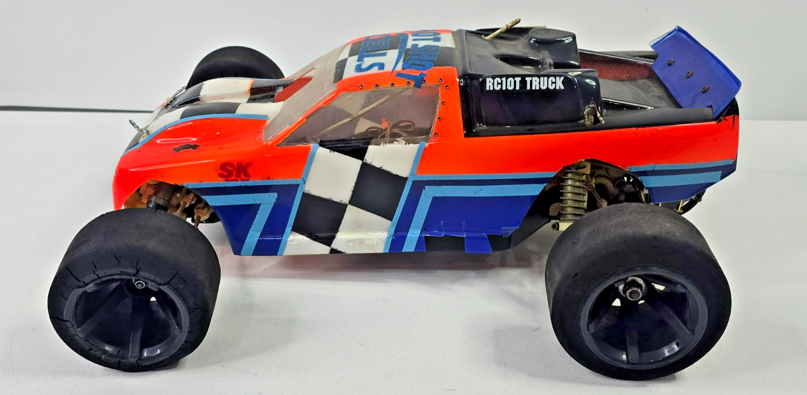 Team Associated 1/10 RC10T Stadium RC Truck 2WD