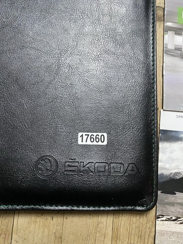 09-13 SKODA YETI OWNERS HANDBOOK MANUAL + NAVI & WALLET Print 2011 Ref17660 - Picture 20 of 20
