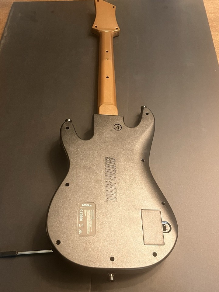 Guitar Hero Live Wireless Guitar Controller Xbox PlayStation Wii U ...